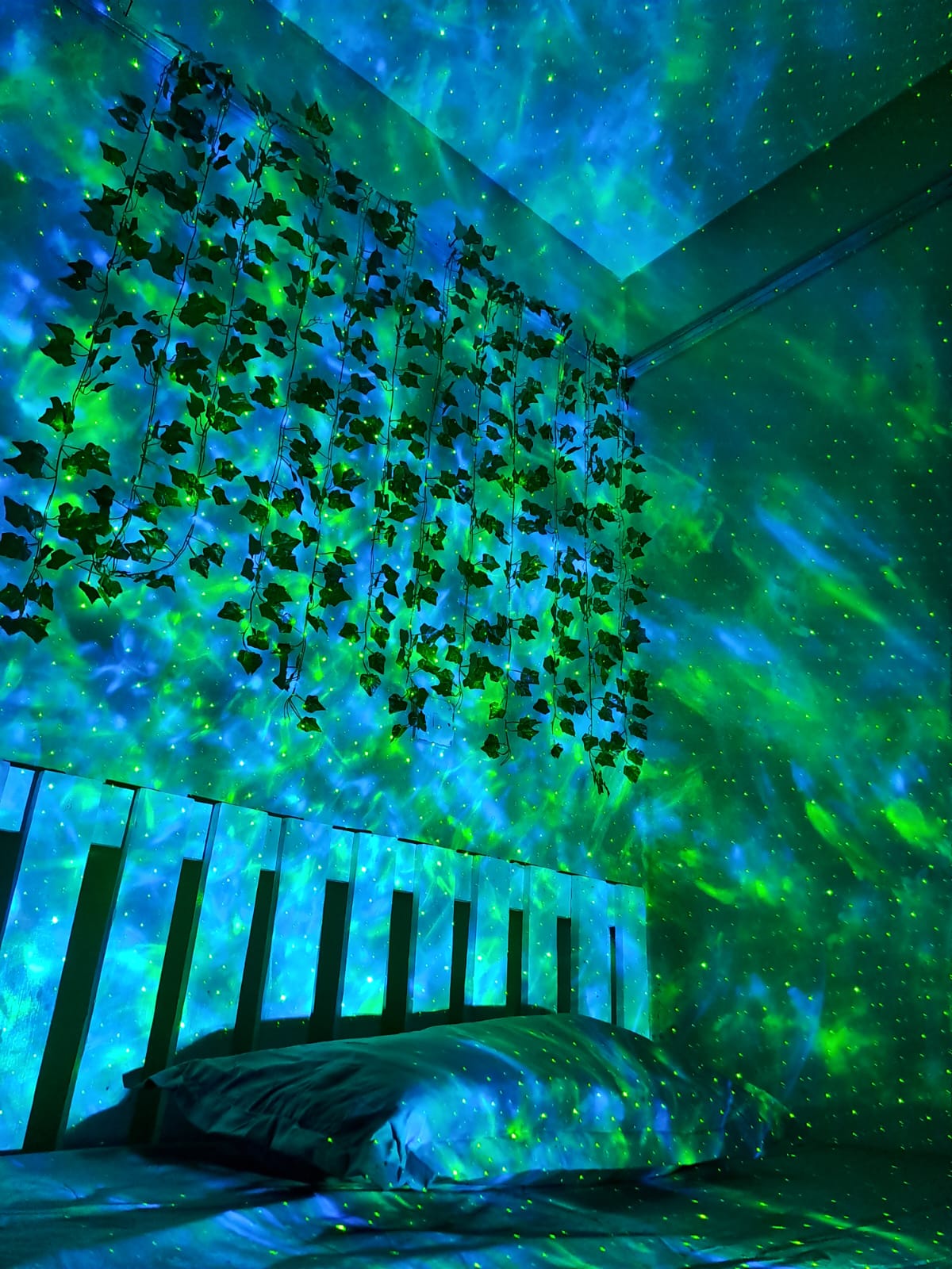 Cozy Den™ Galaxy Projector